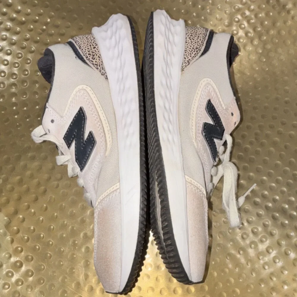 New Balance womens White Pink Beige Animal Print Low Top Lace-Up Sneakers size 7